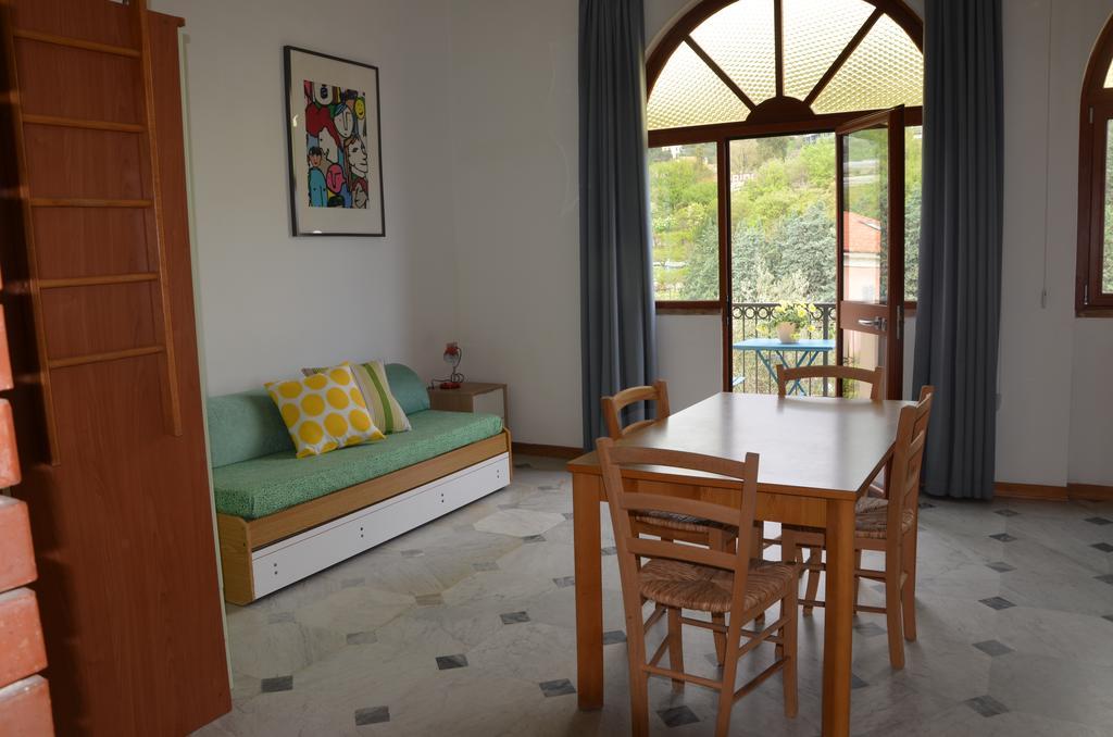 Residence Pian Dei Boschi Pietra Ligure Kültér fotó